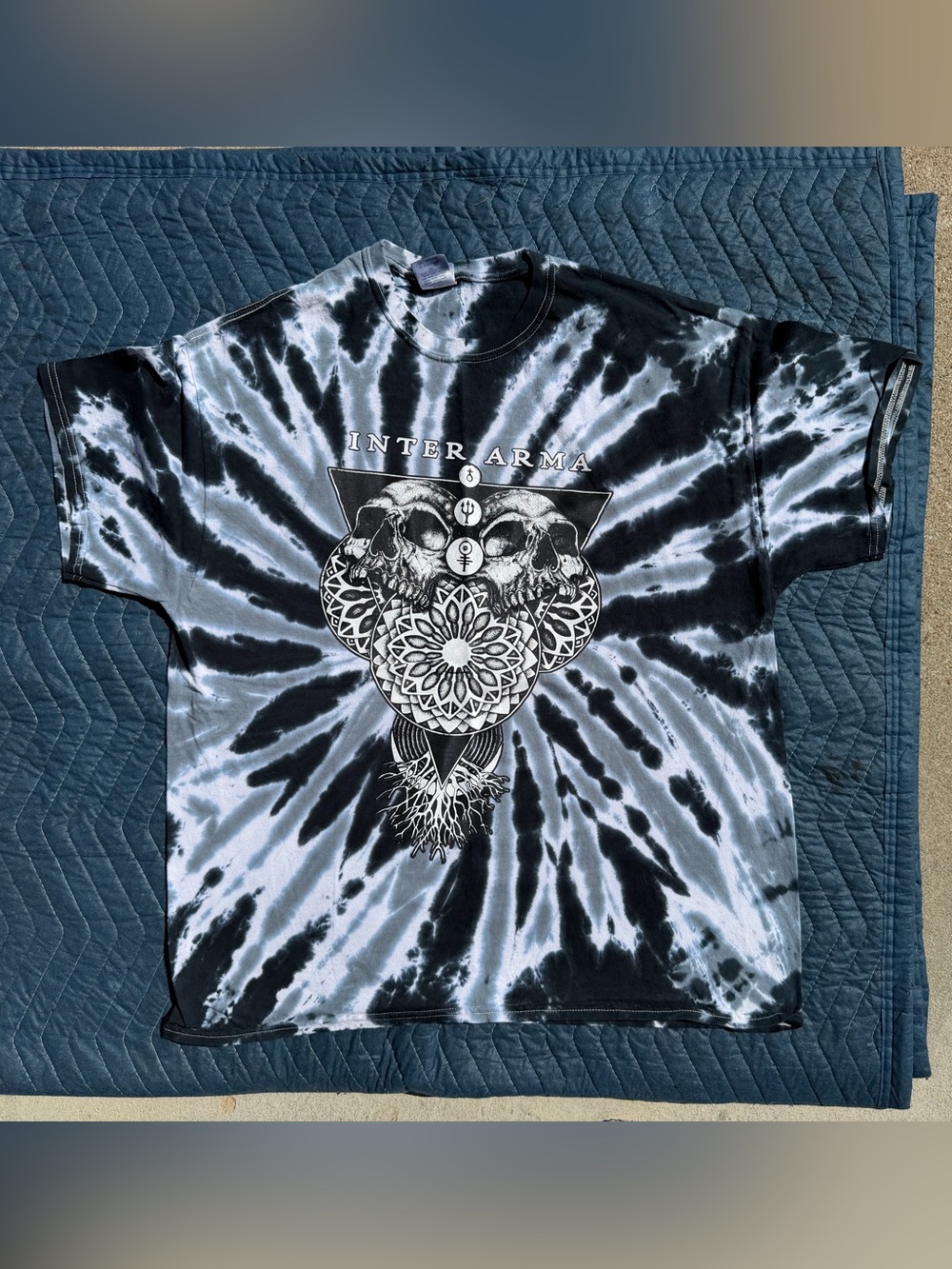 Inter Arma Band Tshirt XL